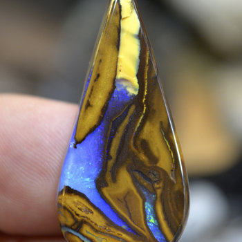 BOULDER OPAL - Koroit, Queensland, Australia