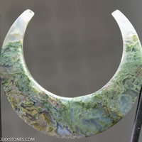 Rare Old Stock Horse Canyon Green Moss Agate Hand Carved Crescent Moon Cabochon By Lexx Stones 46 Carats