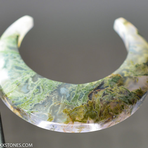 Rare Old Stock Horse Canyon Green Moss Agate Hand Carved Crescent Moon Cabochon By Lexx Stones 46 Carats