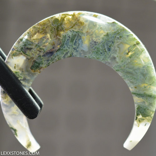 Rare Old Stock Horse Canyon Green Moss Agate Hand Carved Crescent Moon Cabochon By Lexx Stones 46 Carats