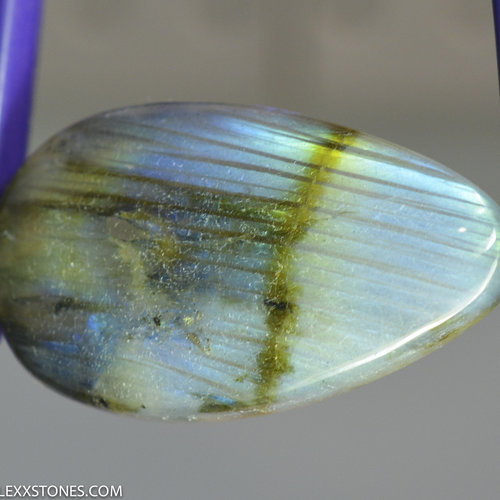 Flashy Blue Gold Silver Madagascar Labradorite Cabochon Shimmering Labradoresence Hand Crafted By LEXX STONES 91 Carats