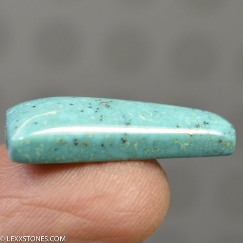 KingmanTurquoise Cabochon Hand Crafted By Lexx Stones 17 Carats