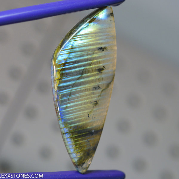 Flashy Blue Gold Silver Madagascar Labradorite Cabochon Shimmering Labradoresence Hand Crafted By LEXX STONES 83 Carats