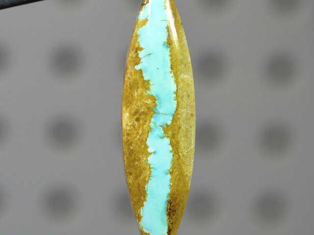 Royston Ribbon Turquoise Cabochon Hand Crafted By Lexx Stones 18Carats